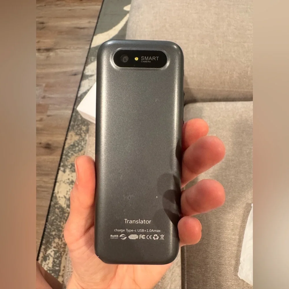 Smart Voice Translator, Realtime 2 Way Translation, 2.4 Inch 138 Languages - Picture 2 of 5